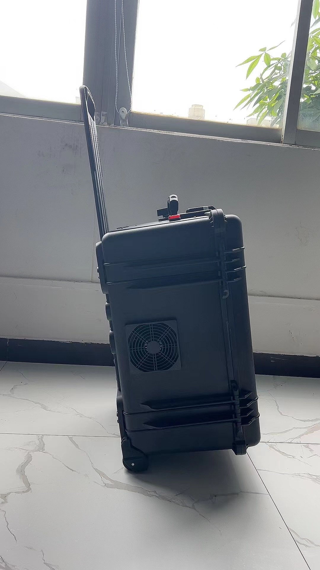 托克托手拉箱型移动通信干扰器